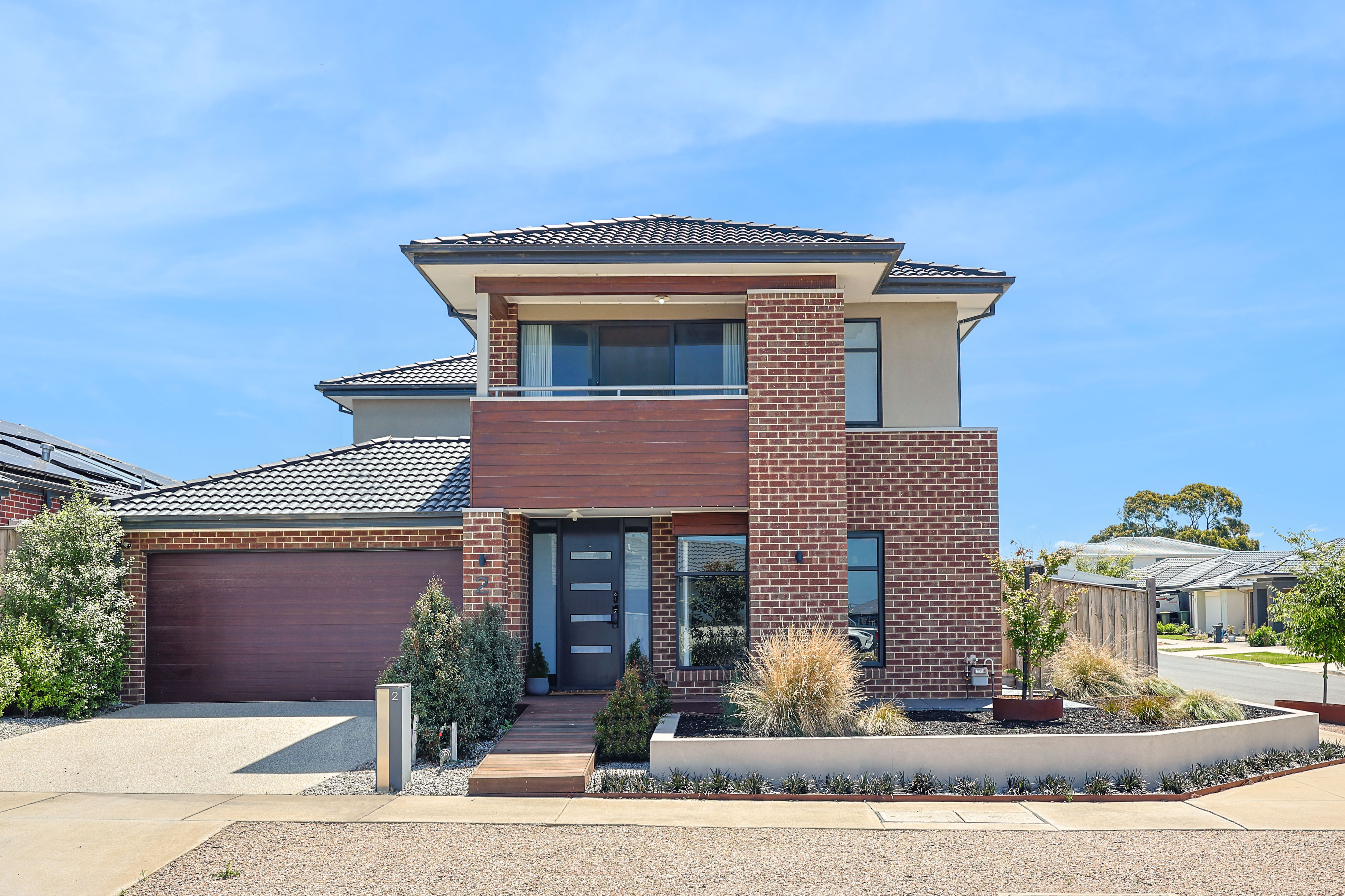 2 Stones Street, CHARLEMONT