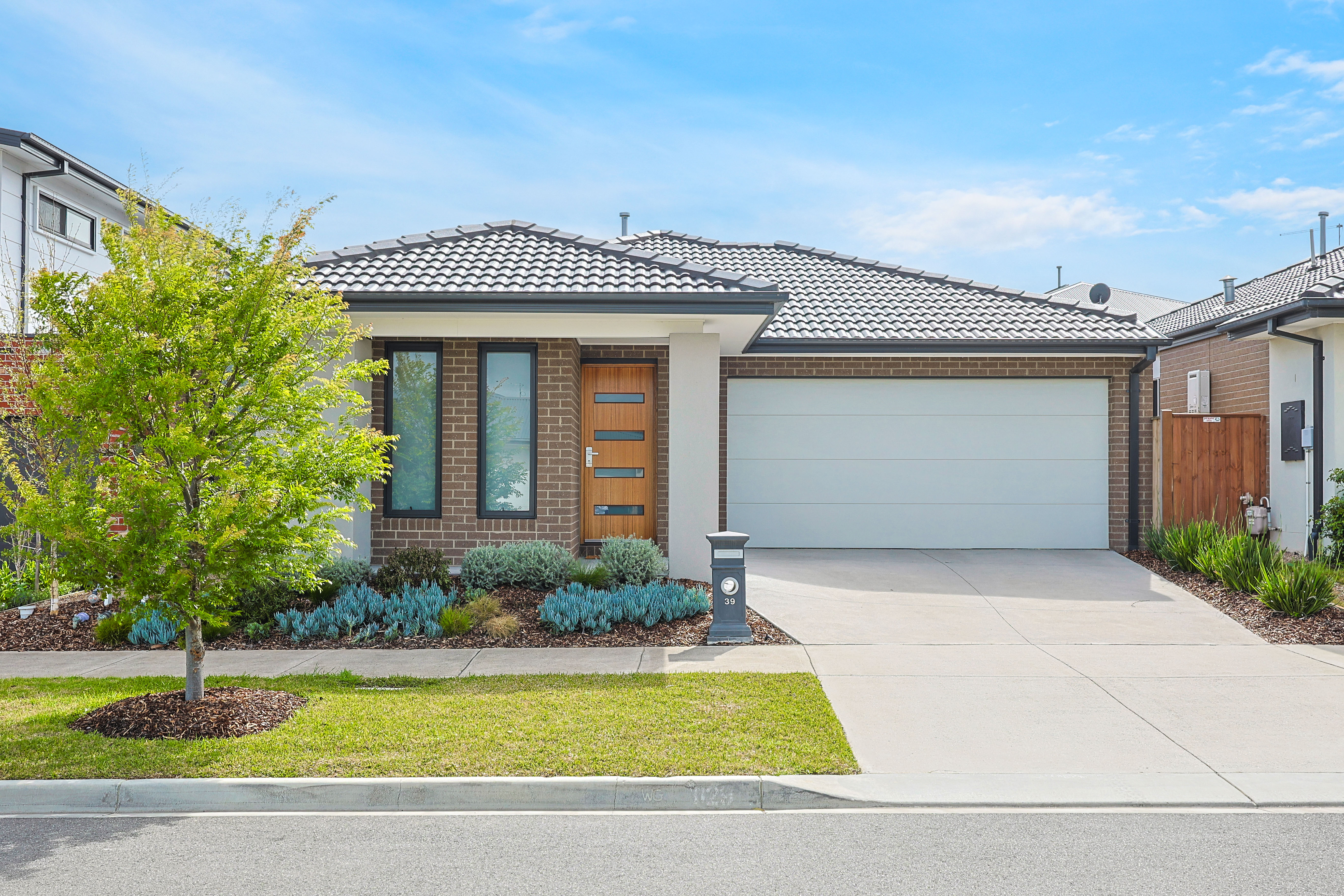 39 Hadley Street, CHARLEMONT