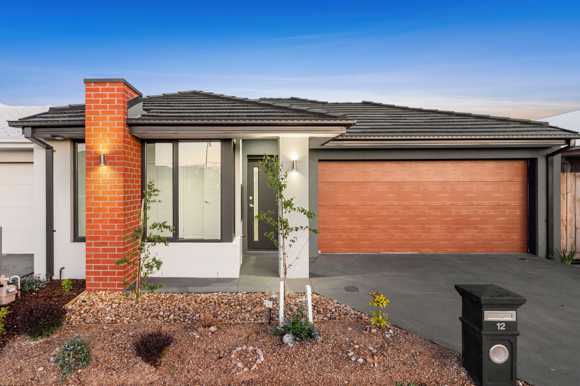 12 Withers Street, MOUNT DUNEED